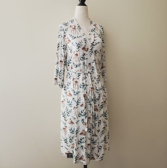 Milkmaid Goods Robe - Picture 1 of 16